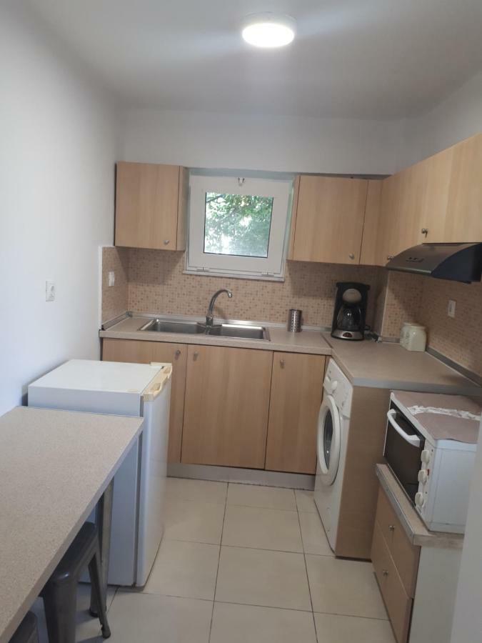 Vivian'S Small House Apartment Rhodes City Екстериор снимка