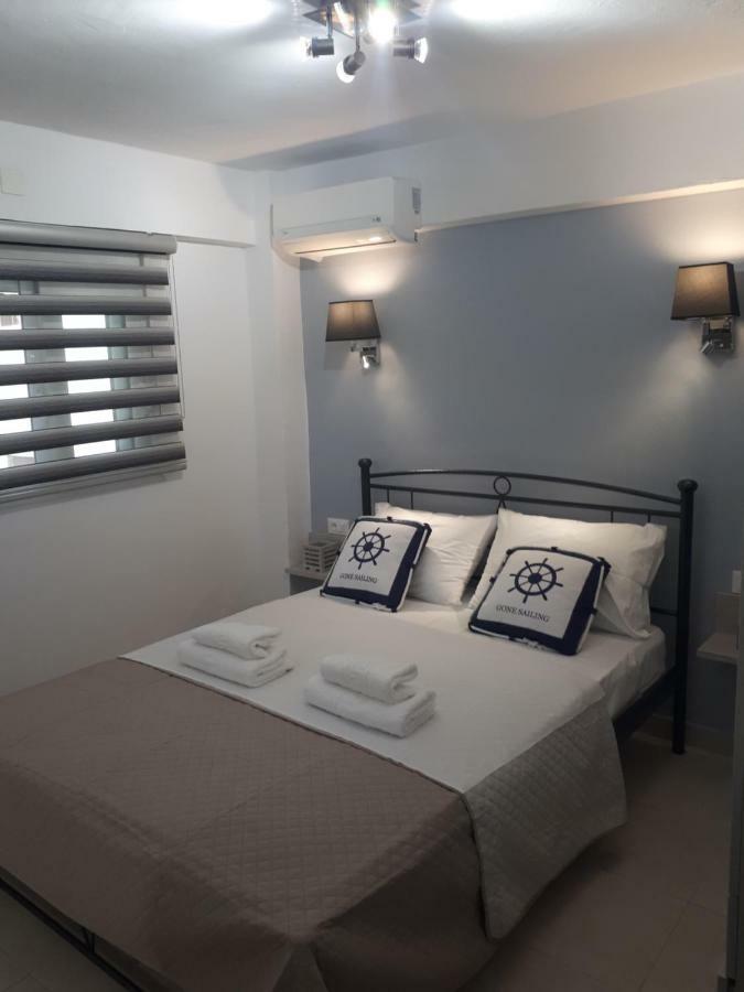 Vivian'S Small House Apartment Rhodes City Екстериор снимка